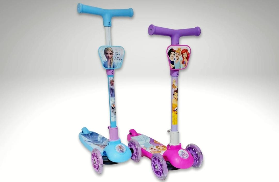 MONOPATIN PLEGABLE FROZEN Y PRINCESAS